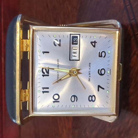 VINTAGE 1960's PHINNEY WALKER TRAVEL ALARM CLOCK - Picture 1 of 8